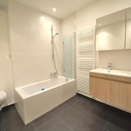 Near Sailing Club Bruges *